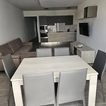 New 3 Bedrooms Flat At * Msida