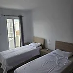 Apartamento New 3 Bedrooms Flat At *