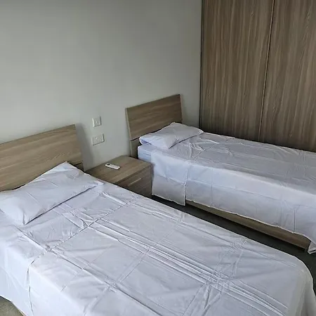 New 3 Bedrooms Flat At Apartamento *