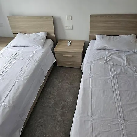 Apartamento New 3 Bedrooms Flat At