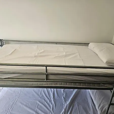 Appartement New 3 Bedrooms Flat At *